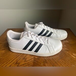 adidas White and Black Men's Shoes Size 6.5